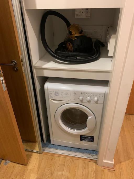 Stunning 2 Bed Flat! Centrally Located In London, Uk! Esterno foto
