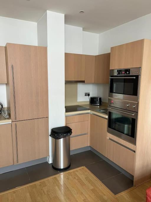 Stunning 2 Bed Flat! Centrally Located In London, Uk! Esterno foto